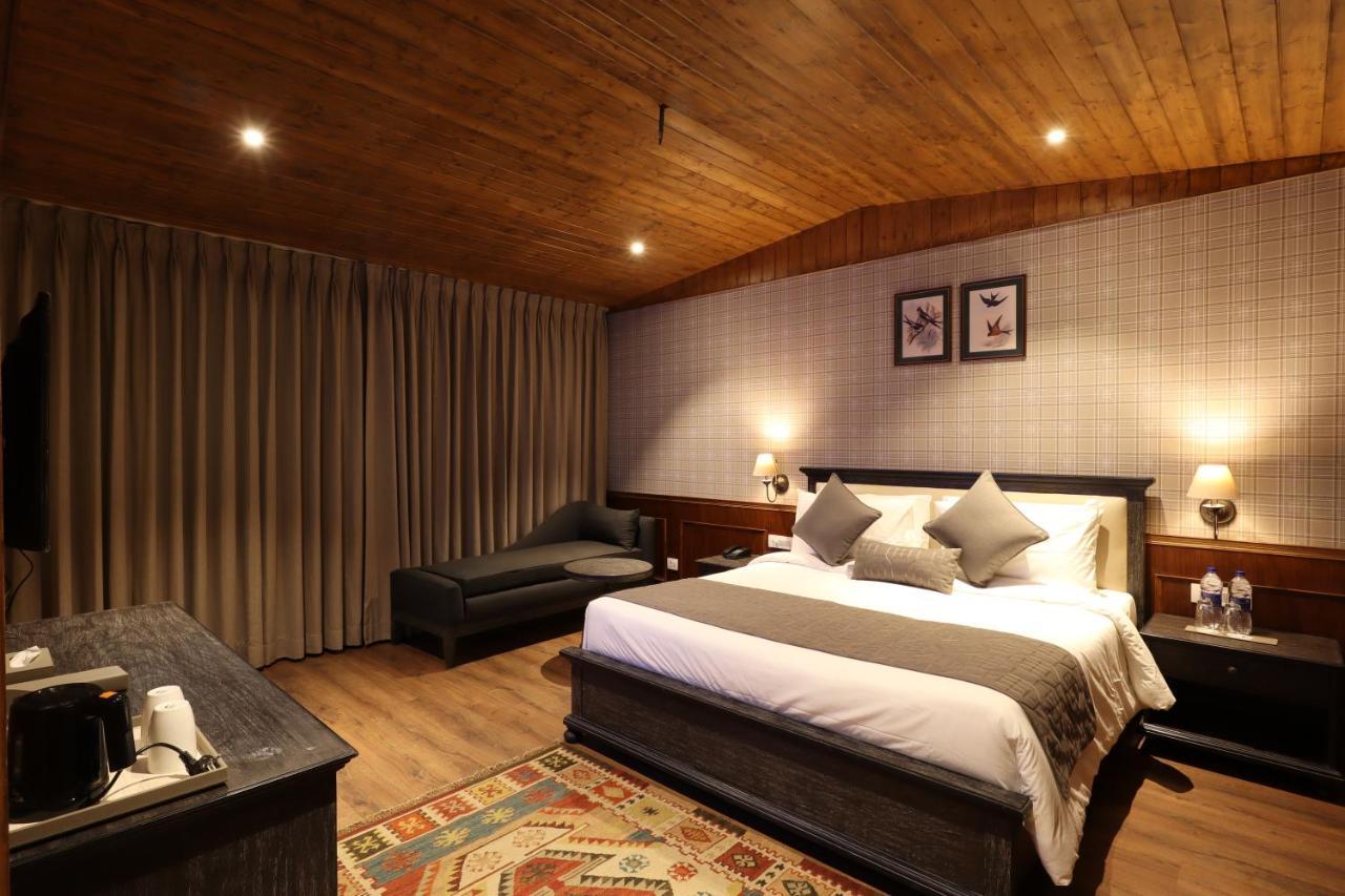 Sylvan Hues Hotel Manali (Himachal Pradesh)