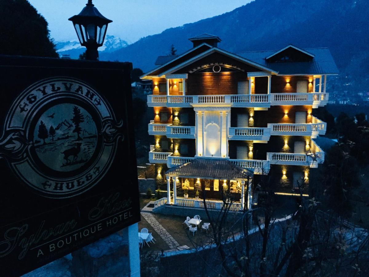 Sylvan Hues Hotel Manali (Himachal Pradesh)