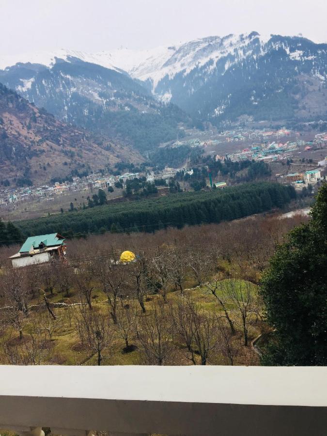 Hotel Sylvan Hues Manali (Himachal Pradesh)