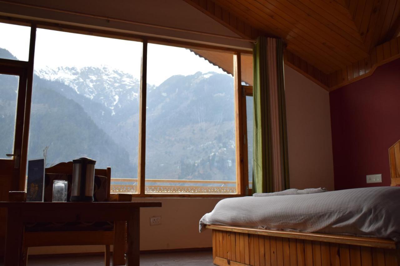Mountain Face Hotel