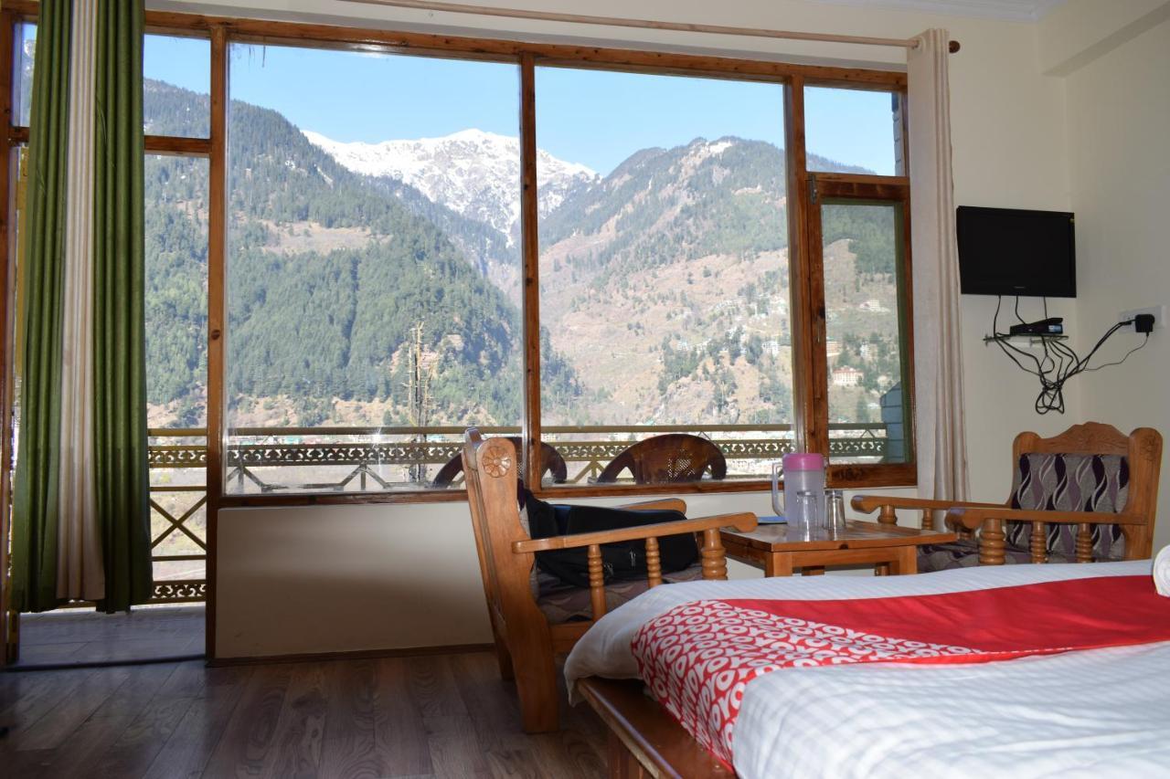 Hotel Mountain Face *