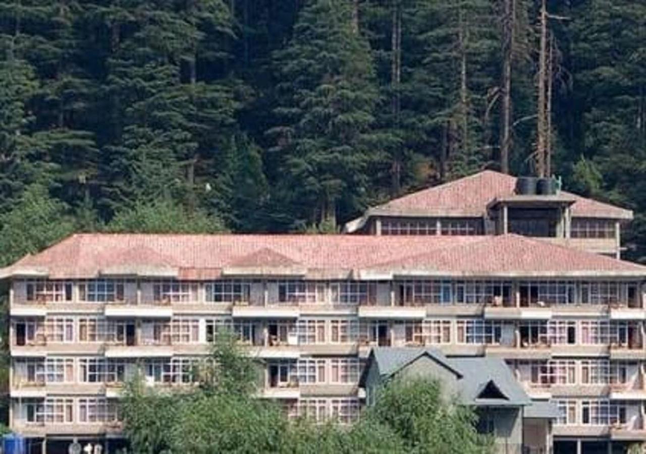 Ishaan Resorts Hotel Manali (Himachal Pradesh)