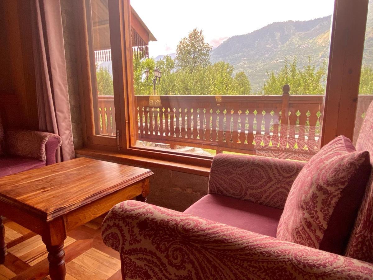 Shivadya - A Luxury Boutique